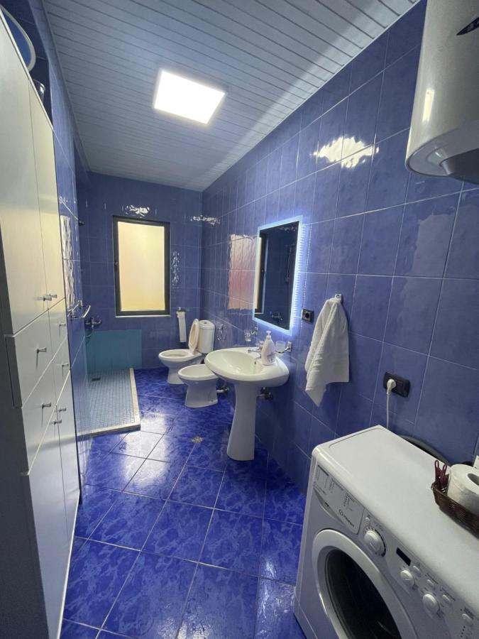 Lacasa-21 Dhjetori Tiranë Ngoại thất bức ảnh